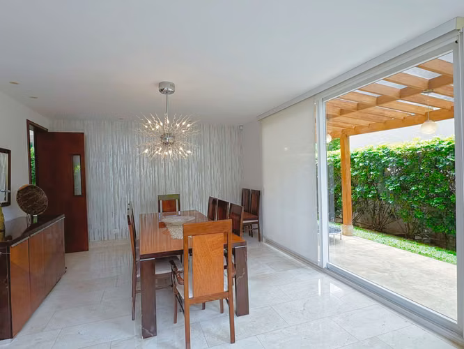 SE VENDE/ALQUILA CASA EN CONDOMINIO EXCLUSIVO EN ESCAZÚ - Imagen 8