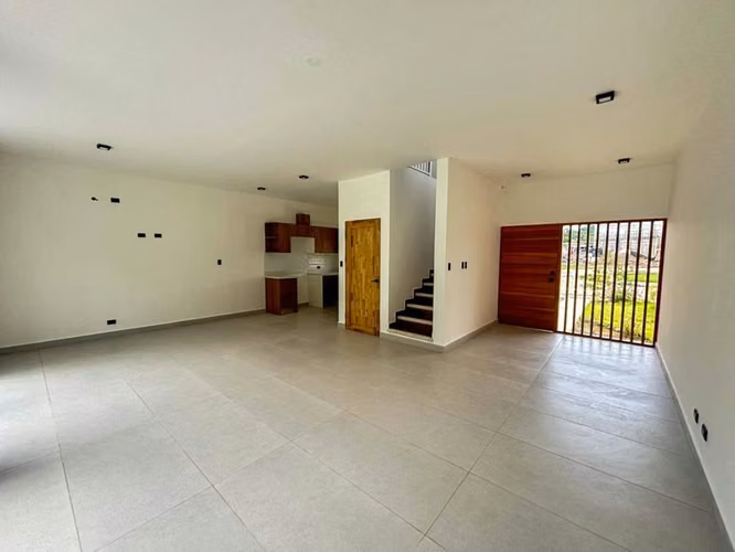 Casas de 3 habitaciones  en comunidad cerrada en Villareal, Tamarindo