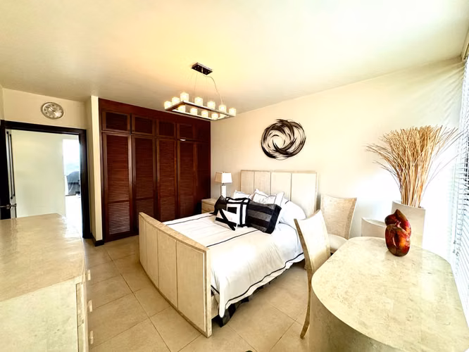 VENTA DE APARTAMENTO EN CERROS DE MAYORCA - ESCAZÚ