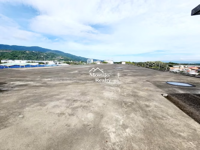 Venta de Edificio Comercial en Pozos de Santa Ana,  Remate Bancario!