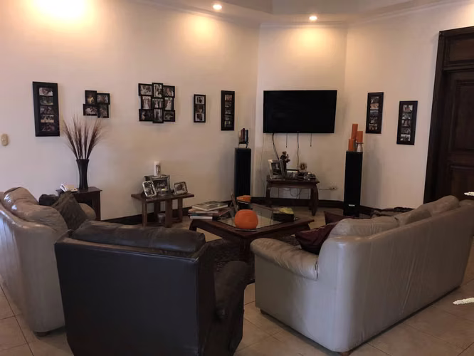 VENTA DE CASA EN CONDOMINIO LA CAÑADA, ALAJUELA - Imagen 6