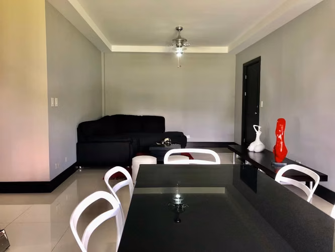 VENTA DE APARTAMENTO AMUEBLADO P/INVERSIÓN EN CONDOMINIO DEL RIO-BRASIL, SANTA ANA - Imagen 19