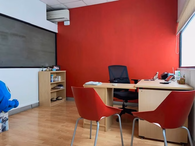 ALQUILER DE EDIFICIO PARA OFICINAS - SABANA OESTE