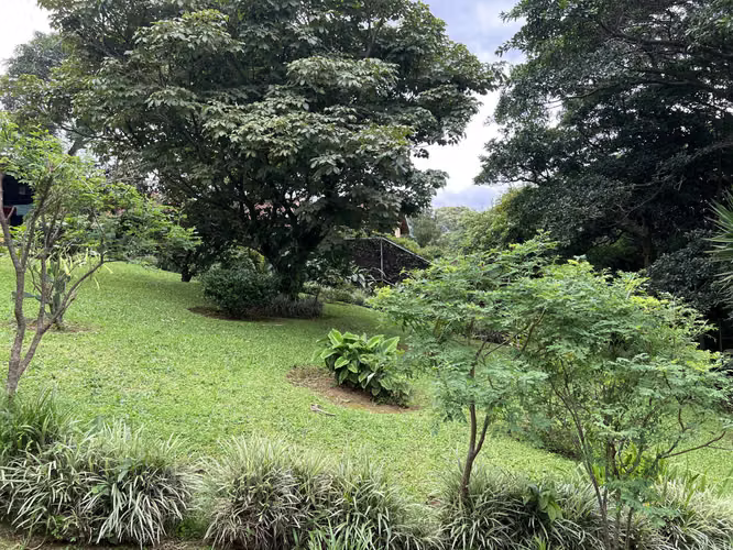 Casa de Ensueño en Poás con Vista al Volcán y Valle Central - Imagen 18