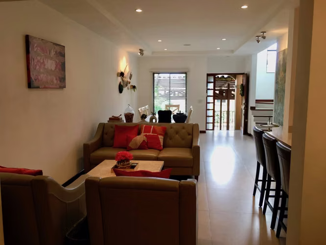 PRECIOSA CASA A LA VENTA EN BRASIL DE MORA