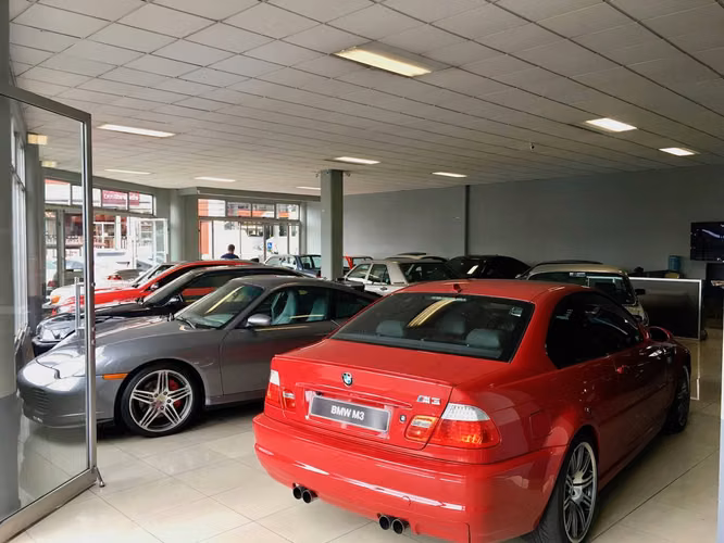 ALQUILER DE LOCAL COMERCIAL EN SAN RAFAEL DE ESCAZU