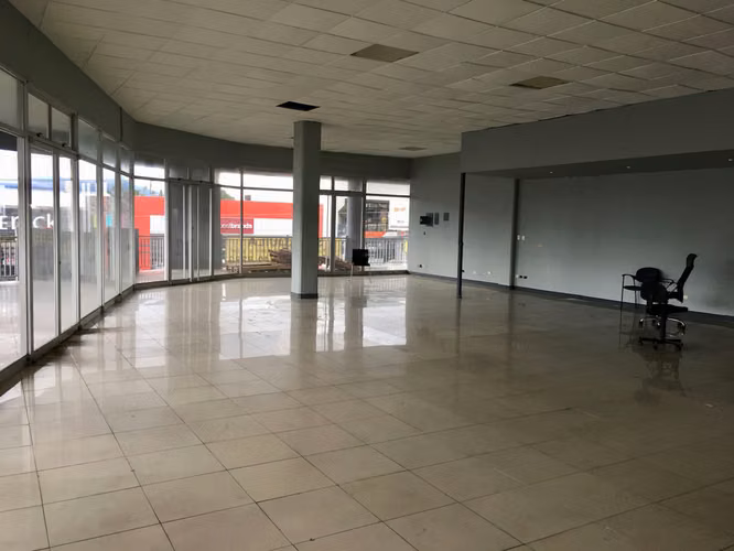 ALQUILER DE LOCAL COMERCIAL EN SAN RAFAEL DE ESCAZU