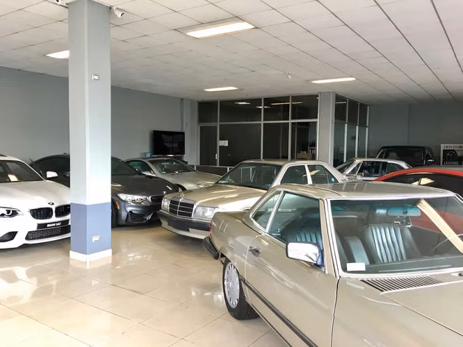 ALQUILER DE LOCAL COMERCIAL EN SAN RAFAEL DE ESCAZU