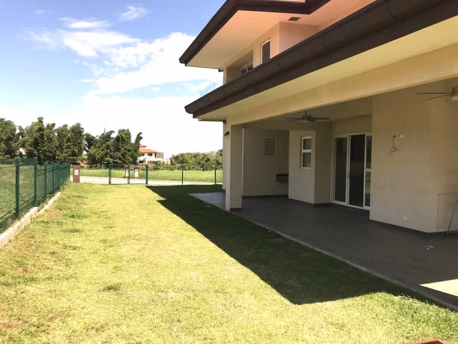 VENTA DE CASA ESPECTACULAR EN LA GUÁCIMA-HACIENDA ESPAVEL