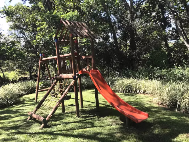 VENTA DE CASA ESPECTACULAR EN LA GUÁCIMA-HACIENDA ESPAVEL