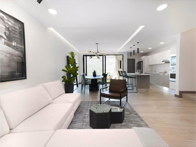 PRE-SALE OF HOUSES IN CONDOMINIUM - SANTA ANA