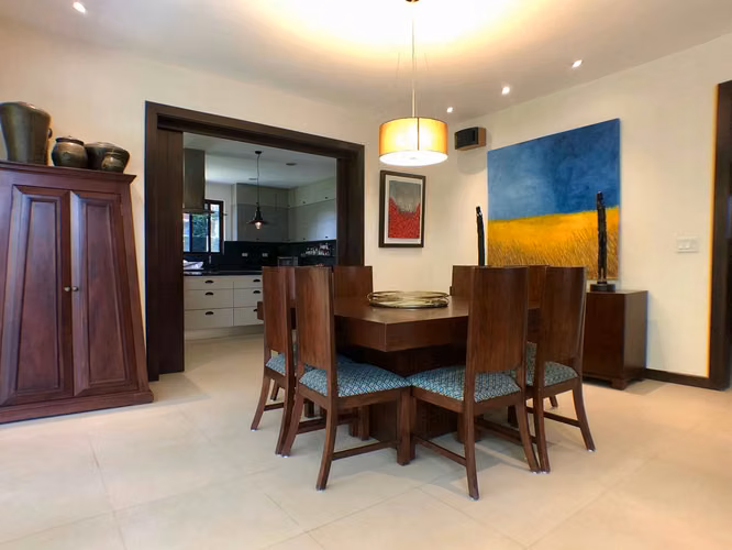 VENTA DE CASA EN HACIENDA DEL SOL P/INVERSION