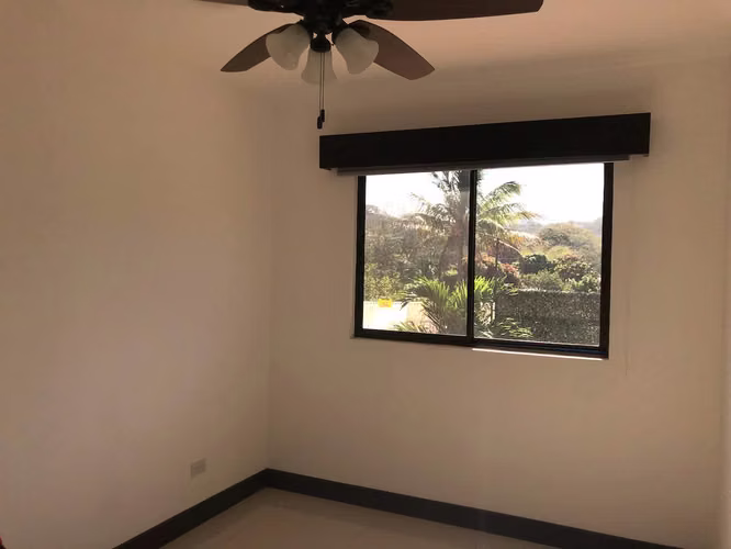CASA PARA INVERSION EN CONDOMINIO PARQUES DEL SOL-BRASIL