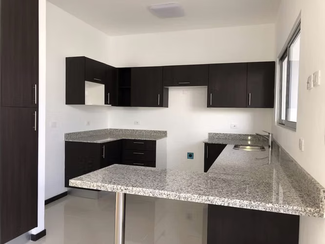VENTA Y PRE-VENTA DE CASAS EN CONDOMINIO EN BRASIL DE MORA - Imagen 2