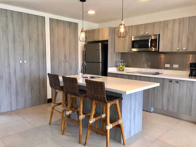 VENTA Y PRE-VENTA DE APARTAMENTOS EN GUACHIPELÍN EN ESCAZÚ