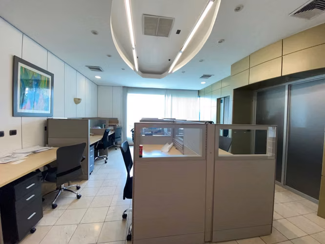 OFICINAS EN EDIFICIO - SANTA ANA - Imagen 15