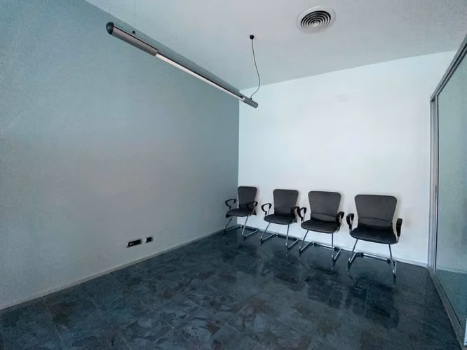 OFICINAS EN EDIFICIO - SANTA ANA - Imagen 20