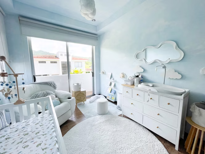 Venta de casa en condominio en Piedades de Santa Ana