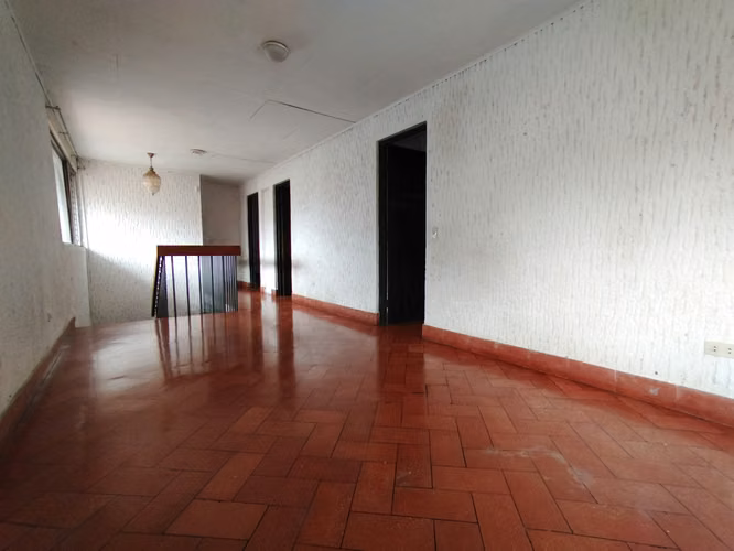 Nunciatura Rohrmoser Casa con Apartamento