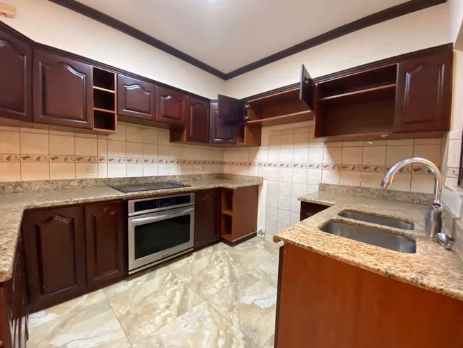VENTA DE CASA EN CONDOMINIO - BRASIL DE MORA - Imagen 4