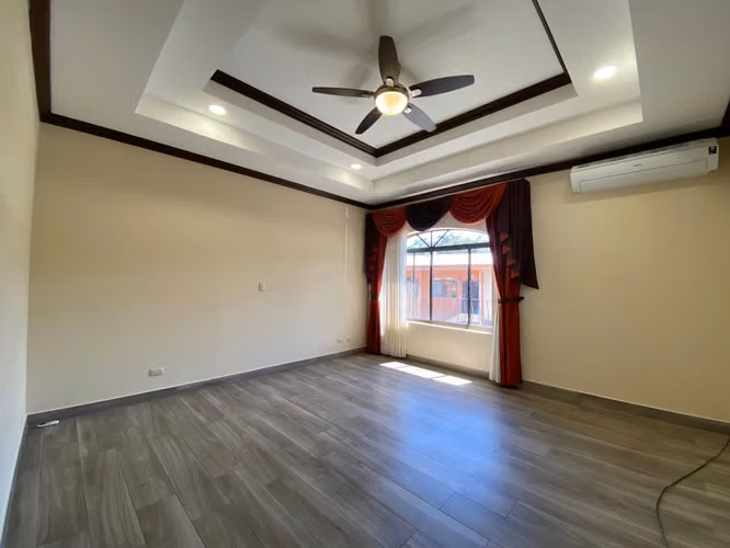 VENTA DE CASA EN CONDOMINIO - BRASIL DE MORA - Imagen 9