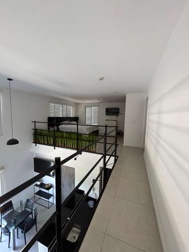 VENTA DE APARTAMENTO EN CURRIDABAT DE 2 NIVELES CON 2 HABITACIONES - Imagen 2