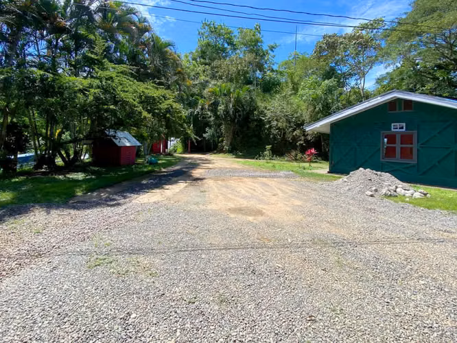 Se vende Terreno en Jacó, Garabito, Puntarenas (MV).