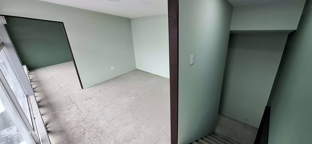 Excelente Edificio, ofi-bodega, consultorio, local, oficinas, bodega o almacenamiento