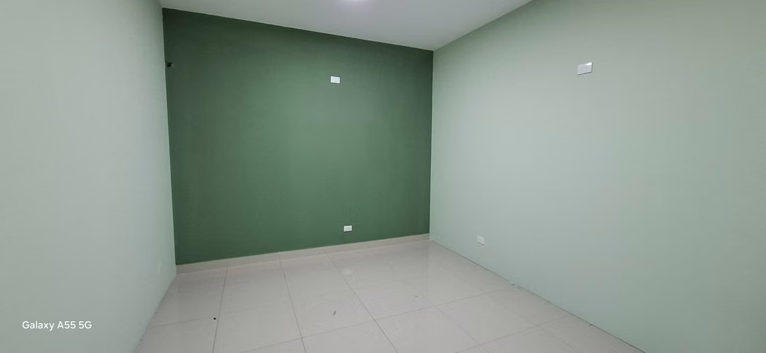 Excelente Edificio, ofi-bodega, consultorio, local, oficinas, bodega o almacenamiento