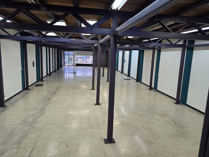 VENTA ALQUILER  EDIFICIO/BODEGA AVENIDA 10, CALLE CENTRAL Y 1a. SAN JOSE - Imagen 4