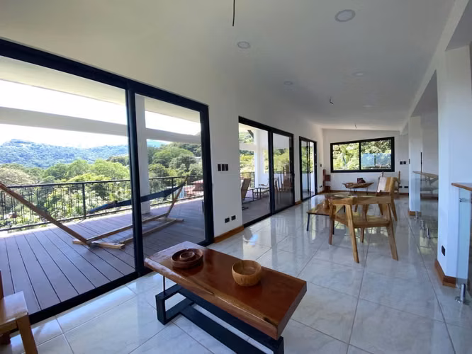 CASA NUEVA EN RESIDENCIAL - RIO ORO