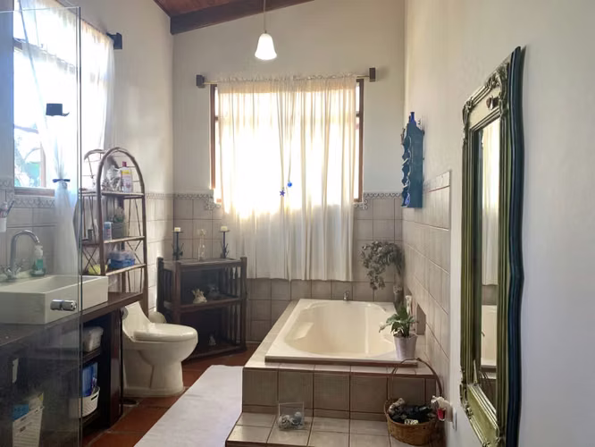 VENTA DE CASA INDEPENDIENTE, MORA