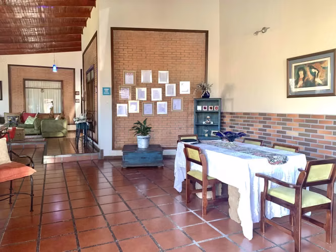 VENTA DE CASA INDEPENDIENTE, MORA