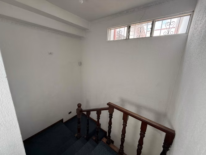 Se vende casa en Sabana, Sabana Sur
