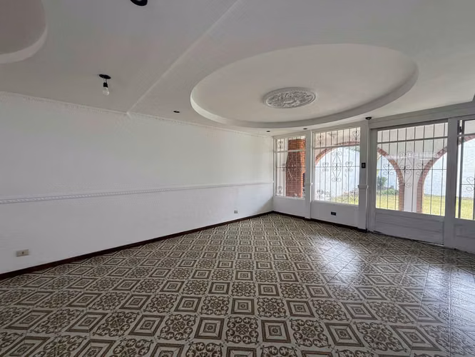 Se vende casa en Sabana, Sabana Sur