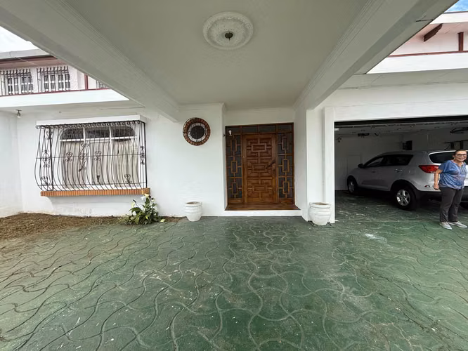 Se vende casa en Sabana, Sabana Sur