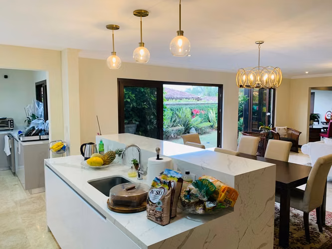 SE VENDE CASA EN ESCAZU JABONCILLOS