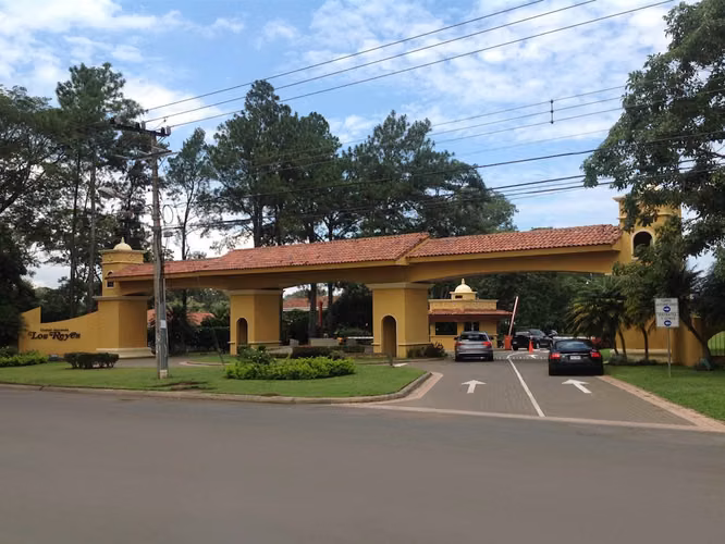 VENTA DE LOTE EN HACIENDA LOS REYES - Imagen 2