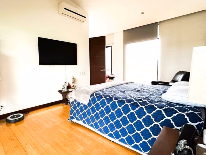 VENTA DE CASA EN CONDOMINIO LOFT - SANTA ANA