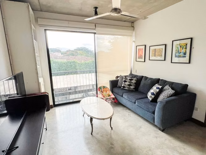 VENTA DE CASA EN CONDOMINIO LOFT - SANTA ANA
