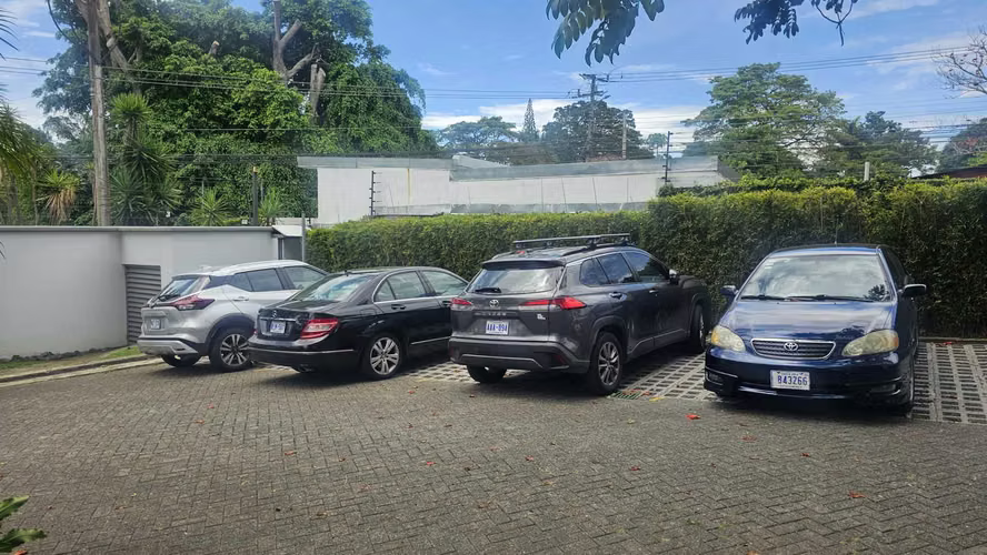VAPES – 4077 ESCAZU, SAN RAFAEL PRECIOSO APARTAMENTO