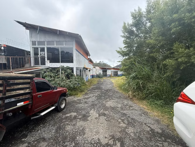 Venta de lote comercial en Zarcero 5802
