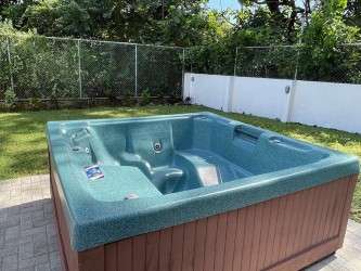 Vendo casa de 3 habitaciones a 5 minutos de playas del coco