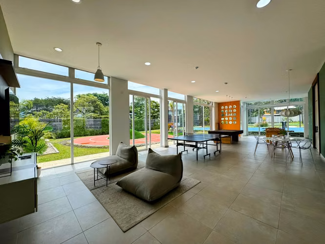 VENTA DE CASA PARA ESTRENAR RÍO ORO, SANTA ANA*