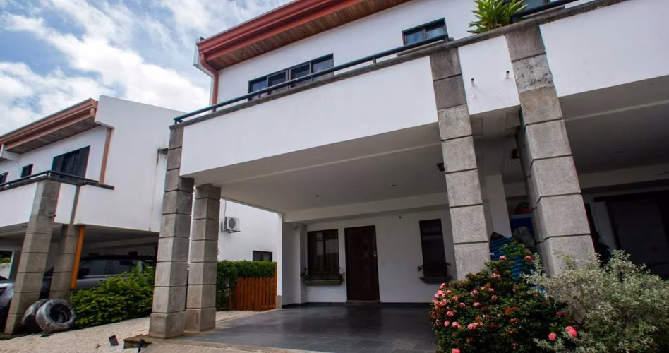 Casa de 3 Recámaras en Residencial El Sandal