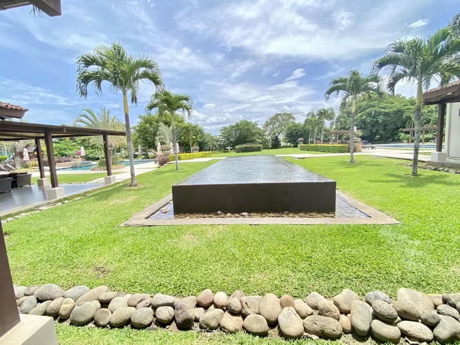 La Hacienda Santa Ana, Casa Miami Contemporánea 1 solo nivel y piscina