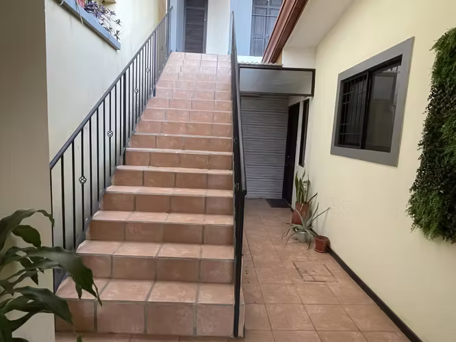 Alquilo estudio a 5 minutos de playas del coco