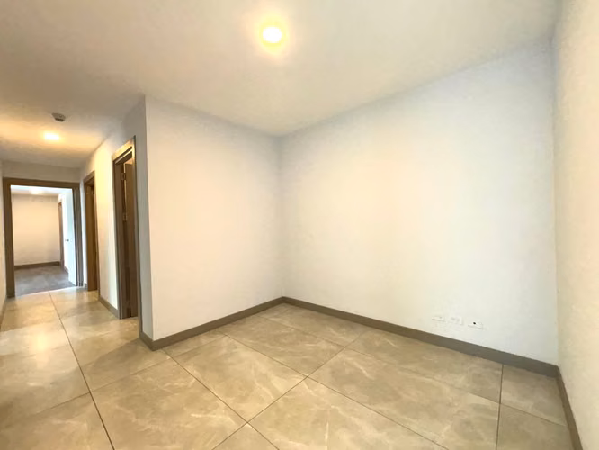 ALQUILER O VENTA DE APARTAMENTO EN CONDOMINIO - ESCAZU*