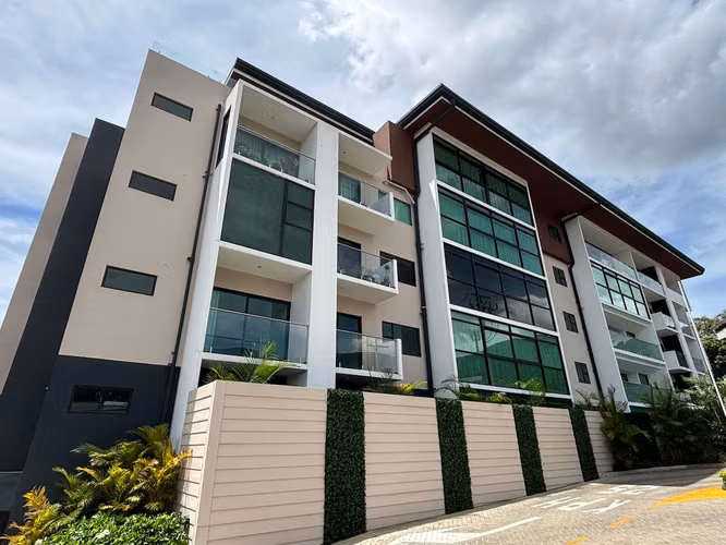 ALQUILER O VENTA DE APARTAMENTO EN CONDOMINIO - ESCAZU*