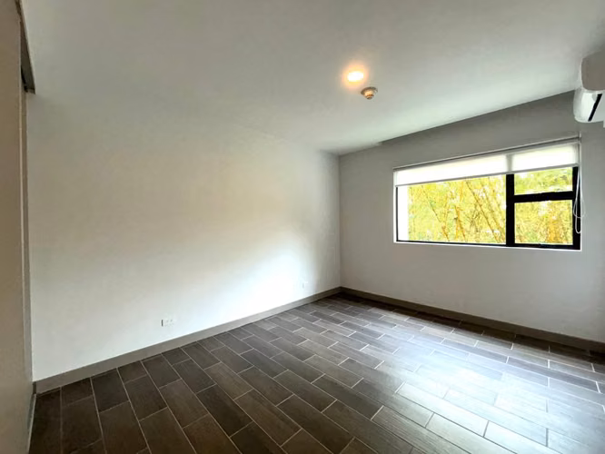 ALQUILER O VENTA DE APARTAMENTO EN CONDOMINIO - ESCAZU*
